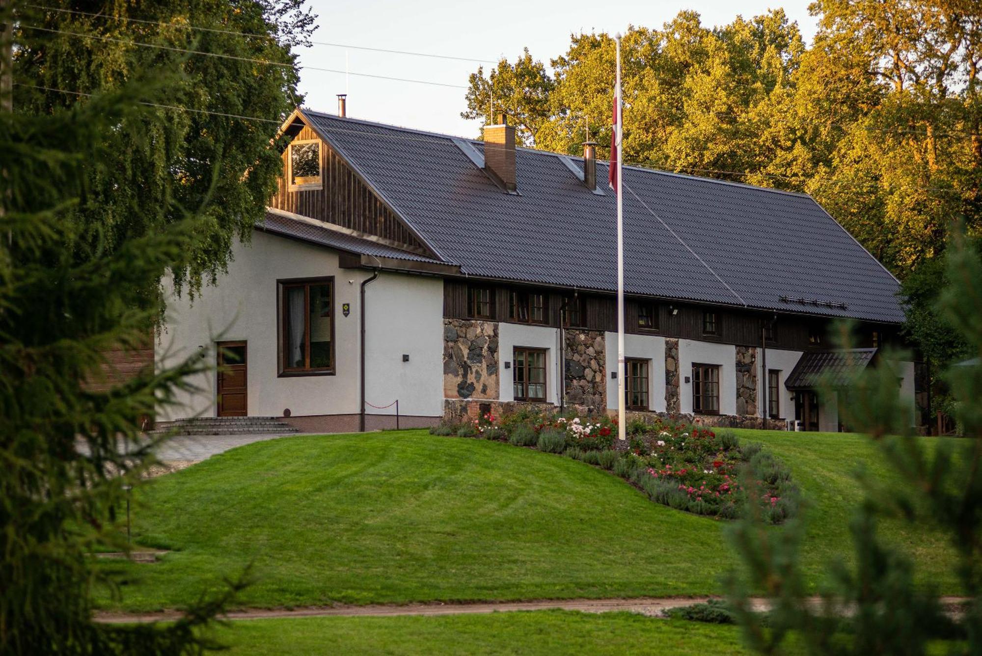 Lielkalnu Muiza Hotel Blome Exterior photo